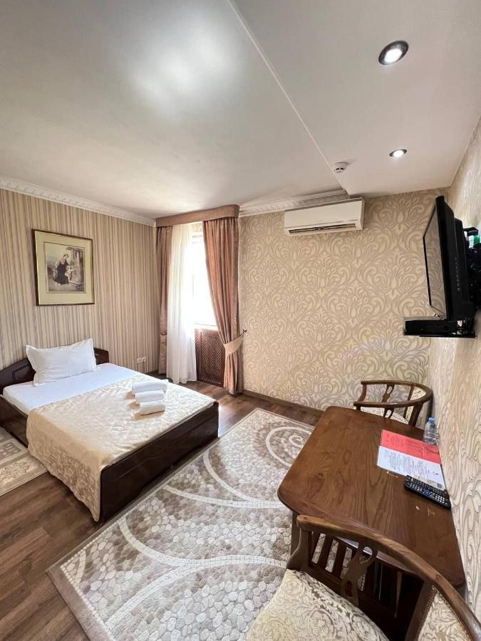 Hotel Papillon 塔什干 外观 照片