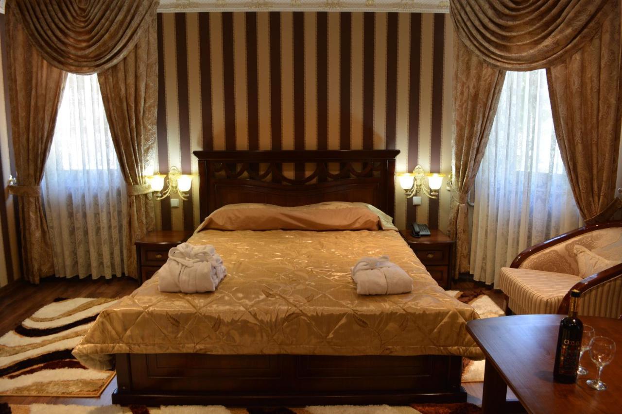 Hotel Papillon 塔什干 外观 照片