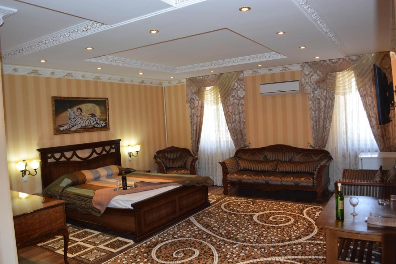 Hotel Papillon 塔什干 外观 照片