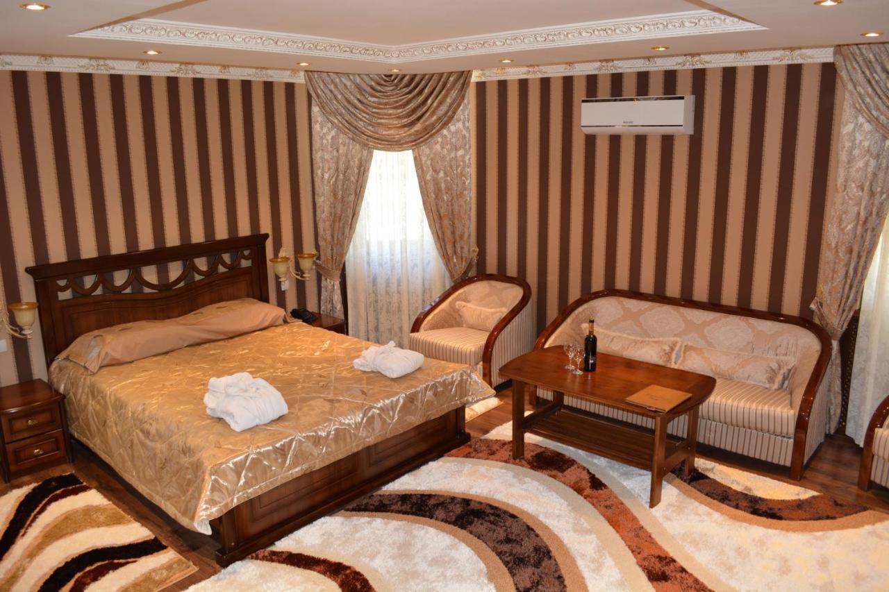 Hotel Papillon 塔什干 外观 照片